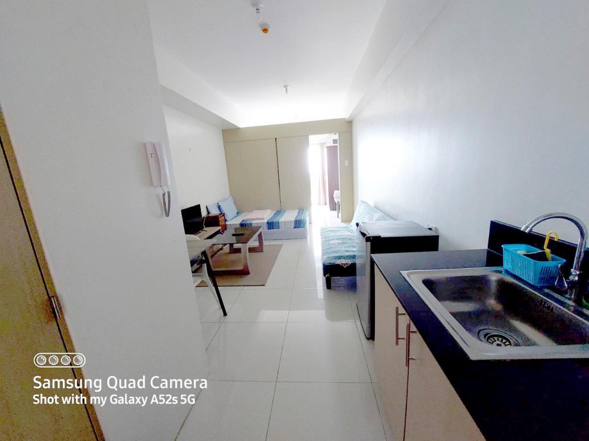 טגאיטאי Smdc Tagaytay Taal Lake Condo Cook Netflix No Balcony No Free Parking מראה חיצוני תמונה