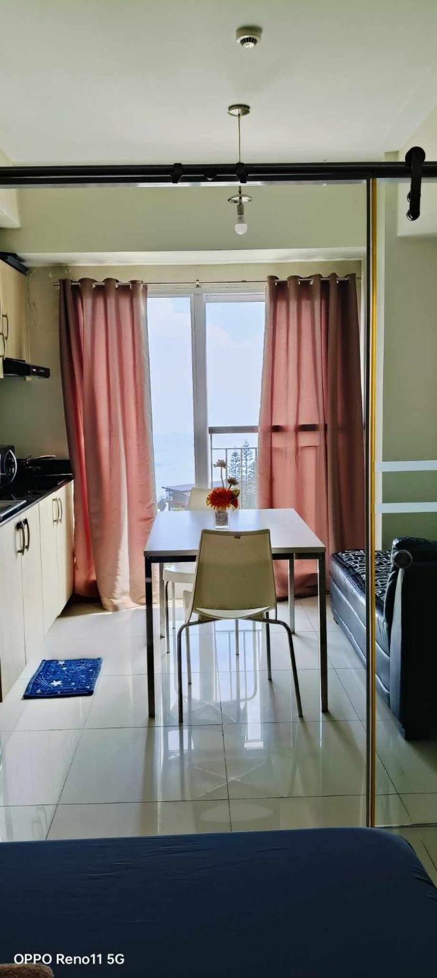 טגאיטאי Smdc Tagaytay Taal Lake Condo Cook Netflix No Balcony No Free Parking מראה חיצוני תמונה