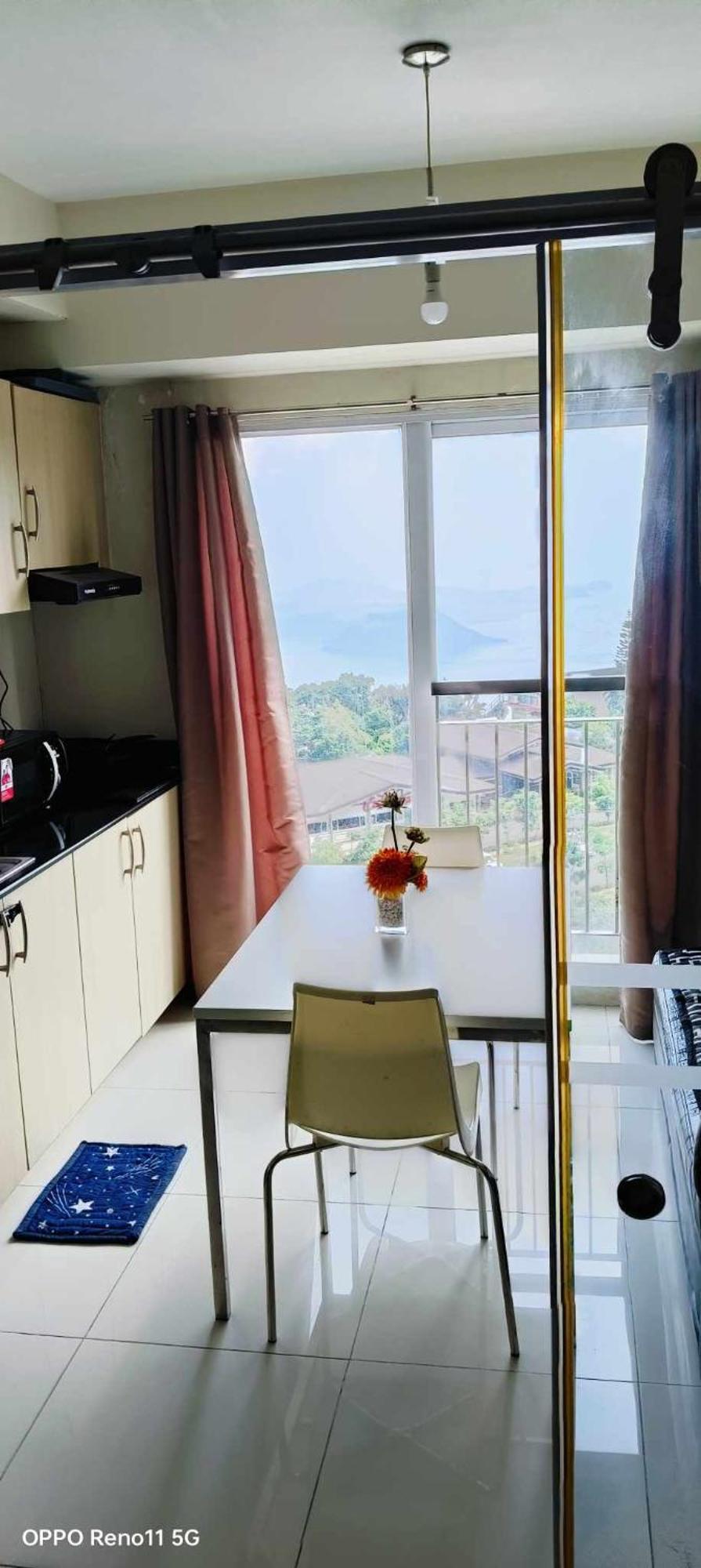 טגאיטאי Smdc Tagaytay Taal Lake Condo Cook Netflix No Balcony No Free Parking מראה חיצוני תמונה